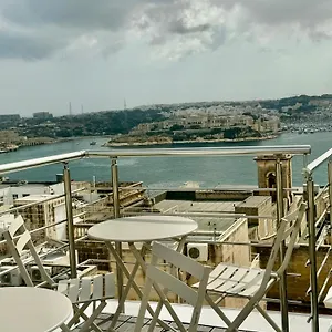 4* Apart-hotel Paulos